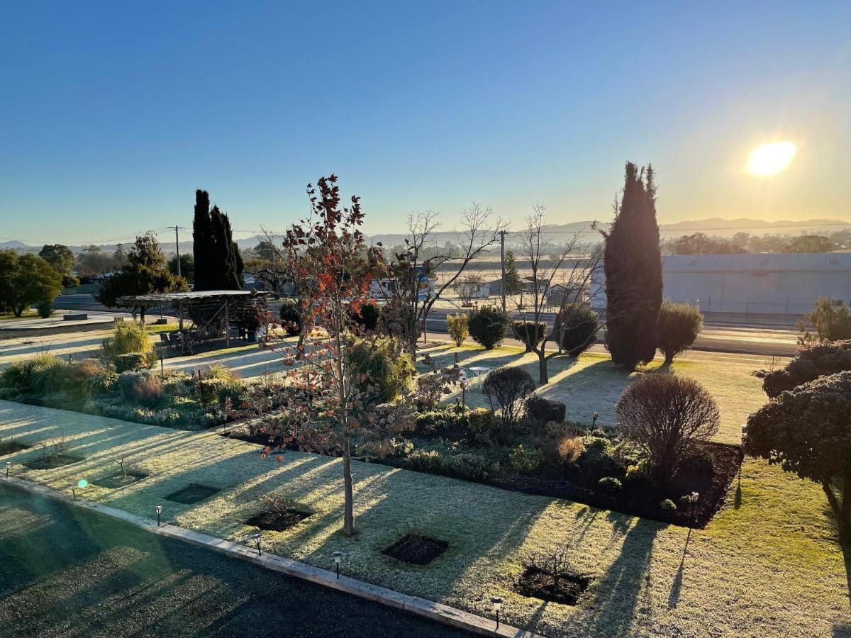 Quirindi Sunflower Motor Inn Dış mekan fotoğraf